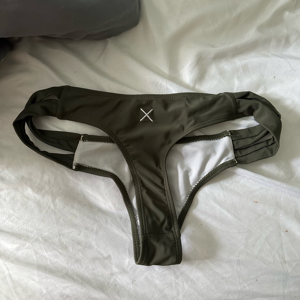 Boutine LA swim bottoms